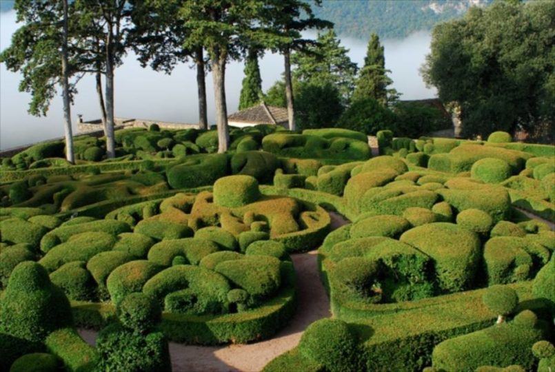 The bastion at Marqueyssac, France (copyright Jake Hobson)